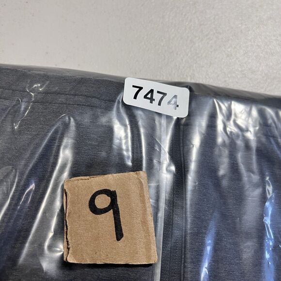 Adidas Jacket Men's M Full Zip Black Gray Nylon Blend Hooded - Picture 8 of 8